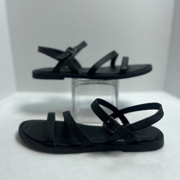 Toms Black Strappy Sandals - Picture 3 of 13